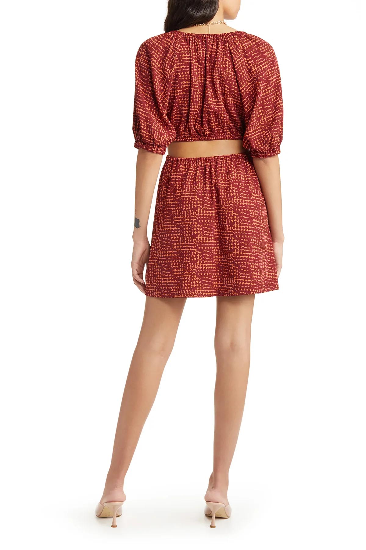 Kırmızı Desenli Elbise